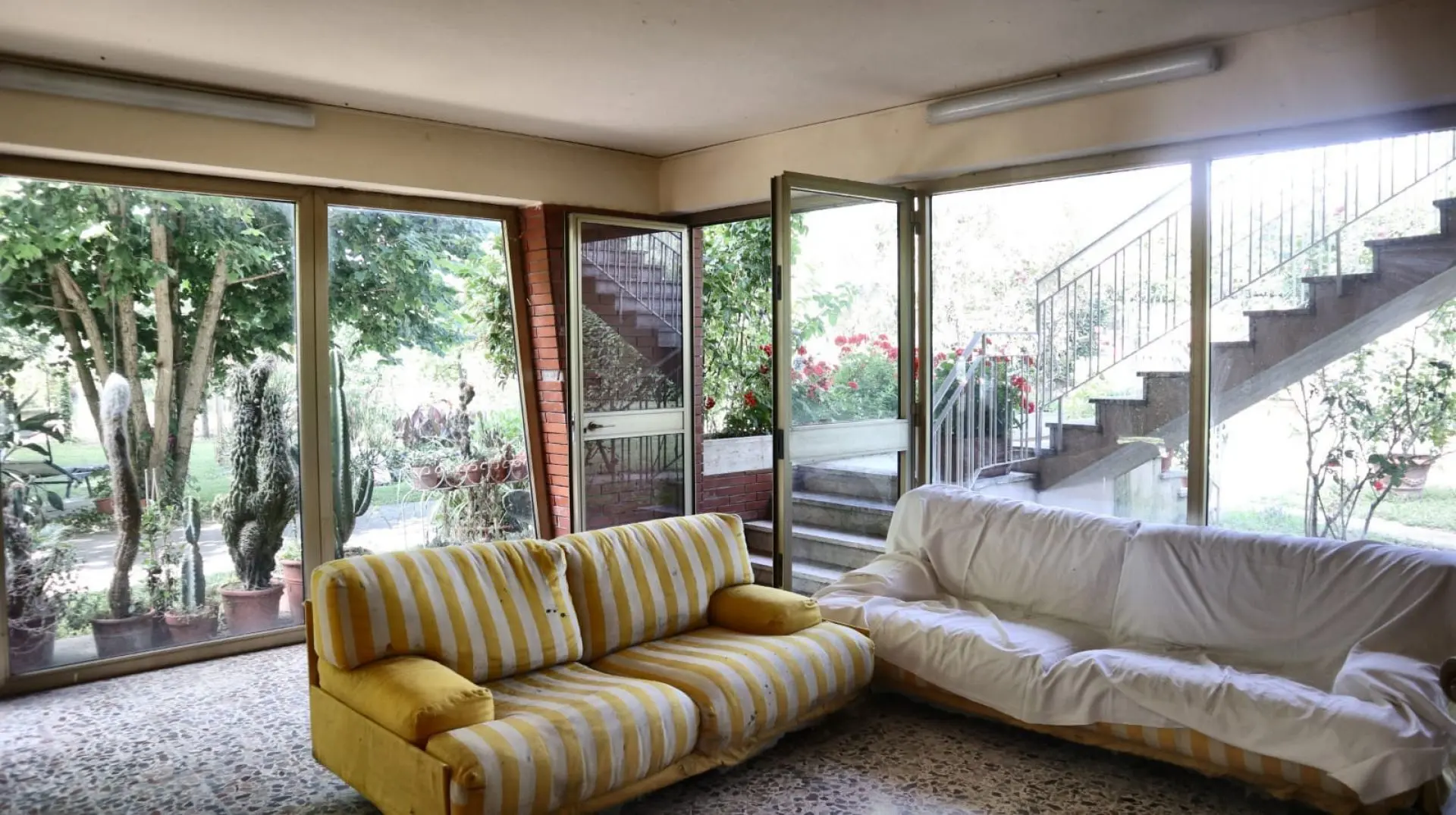 Immagine per Villa in vendita a Lucca via Ceppo Di Melo