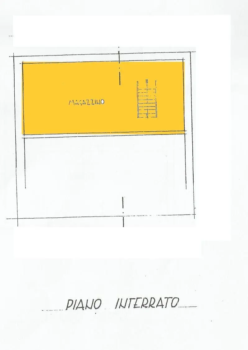 Immagine per Commerciale in vendita a Lucca via Sarzanese 533