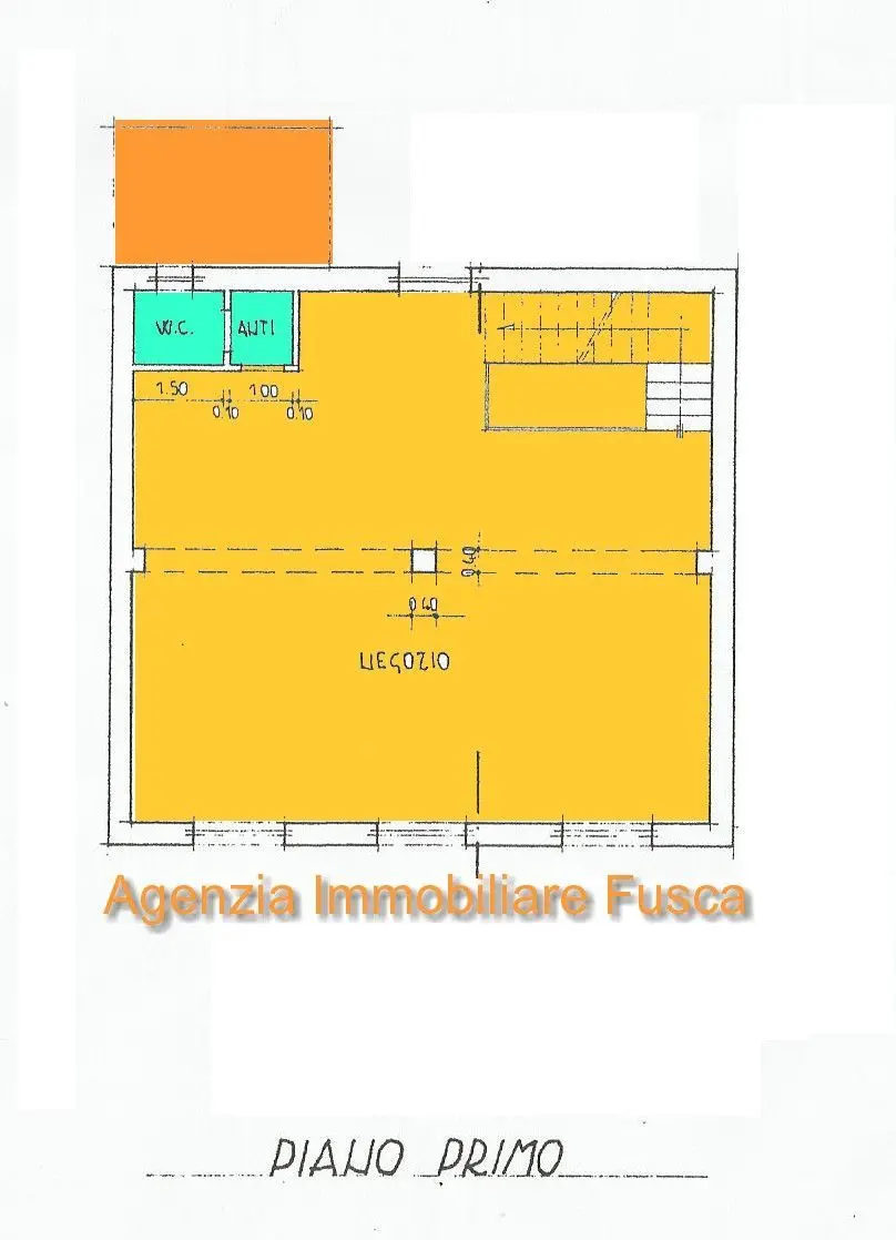 Immagine per Commerciale in vendita a Lucca via Sarzanese 533