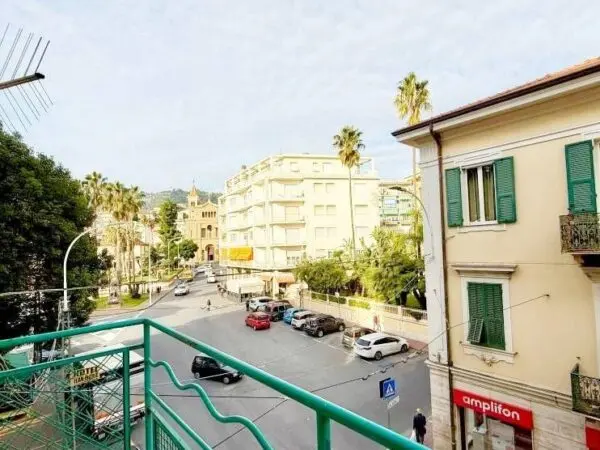 Bilocale via Paolo Boselli, Taggia
