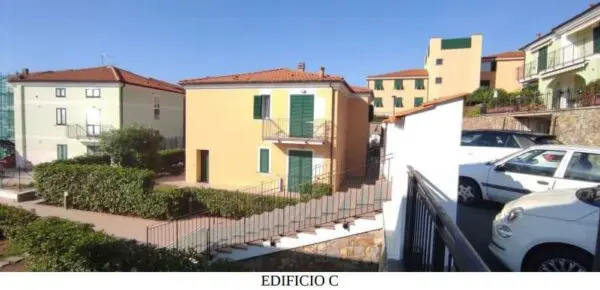 Stabile - Palazzo strada Casai Snc, Riva Ligure