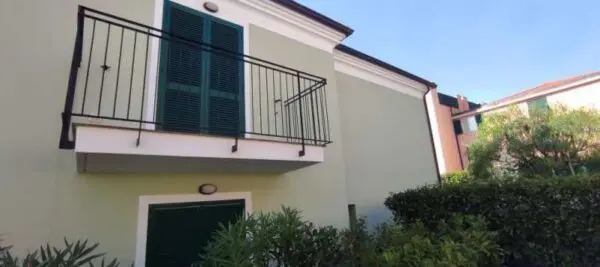 Stabile - Palazzo strada Casai Snc, Riva Ligure