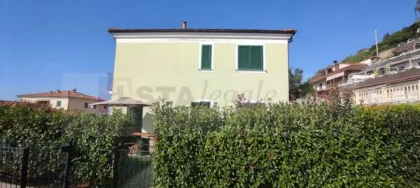 Stabile - Palazzo strada Casai Snc, Riva Ligure