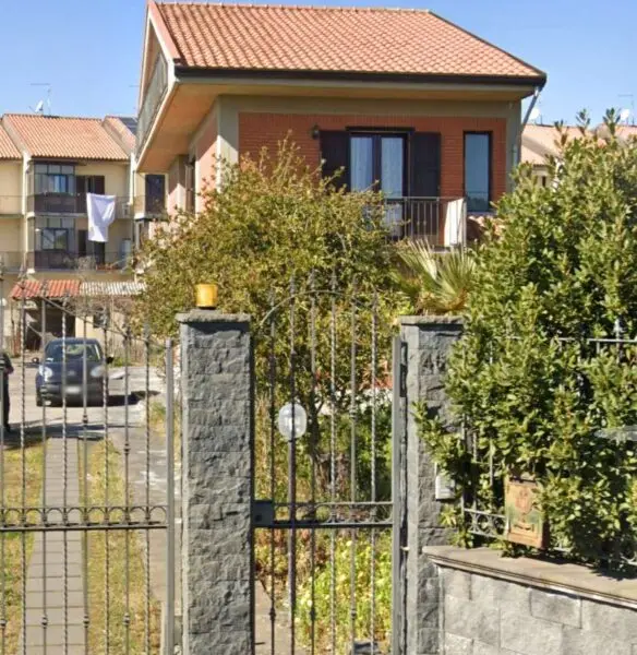 Villa via Trieste 46, Mascalucia