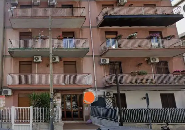 Ufficio 53, Mascalucia