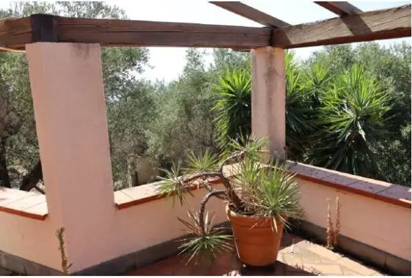 Villa strada Cason Della Guardia 21, Imperia