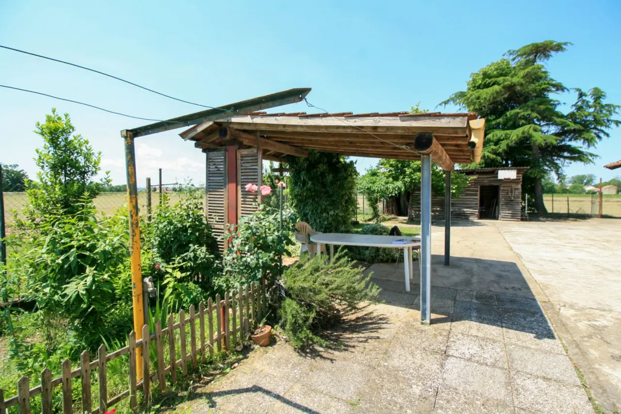 Immagine per Casale in Vendita a Casale Monferrato Strada Comunale Santa Maria Del Tempio
