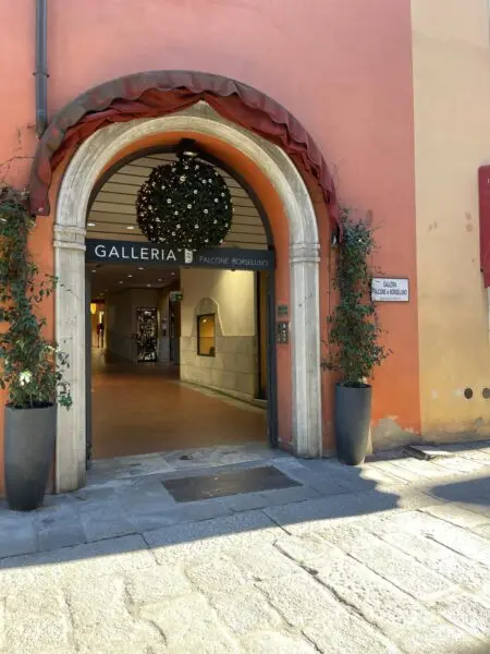 Capannone 3e, Bologna
