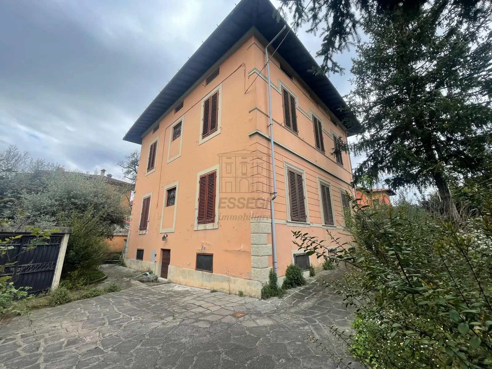 Immagine per Villa in vendita a Lucca viale Luporini 97