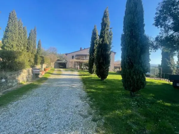 Casale via Dei Bertolotti, Lucca