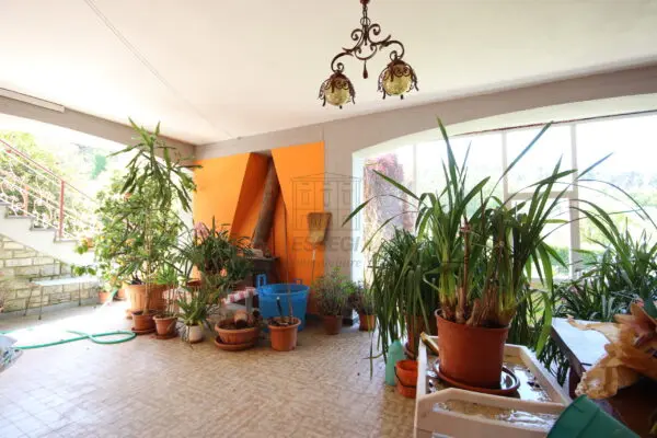 Villa strada Comunale Generale Carlo Alberto Dalla Chies 83, Capannori
