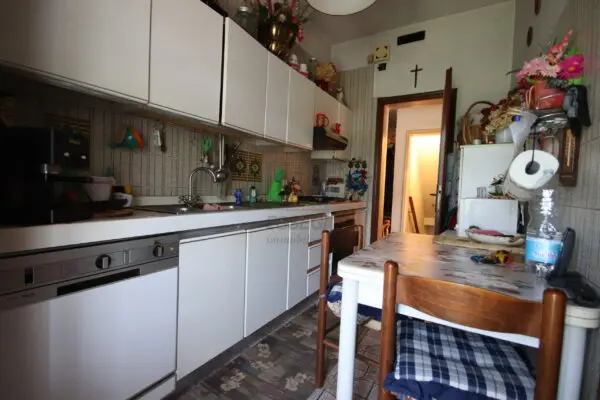Villa strada Comunale Generale Carlo Alberto Dalla Chies 83, Capannori