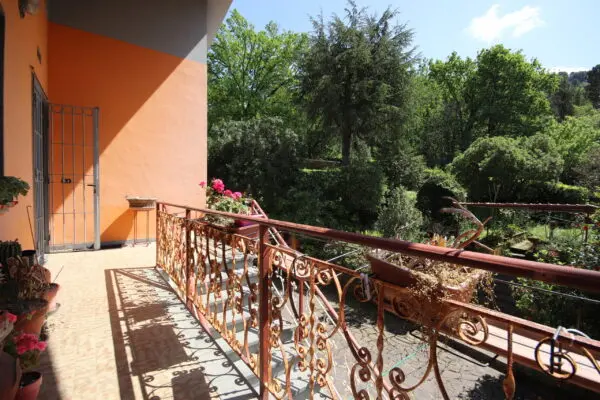 Villa strada Comunale Generale Carlo Alberto Dalla Chies 83, Capannori