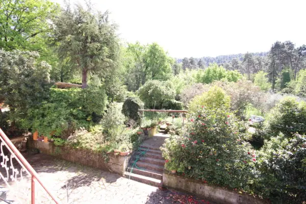 Villa strada Comunale Generale Carlo Alberto Dalla Chies 83, Capannori