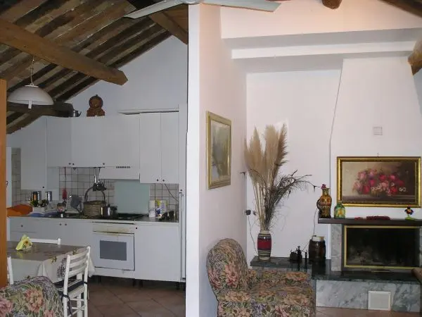 Villa Trifamiliare via Madonna Del Piano 34, Montecarotto