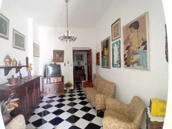 Appartamento via Pozzuolo Favaro 17, La Spezia