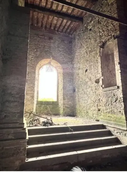 Villa via, Massa
