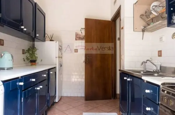 Villa via, Massa