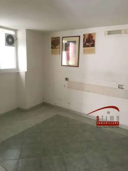 Locale Commerciale viale Teocrito 28, Siracusa