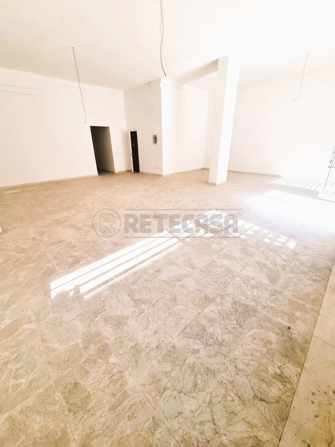 Immagine per Locale commerciale in vendita a Pescara via Conte Di Ruvo