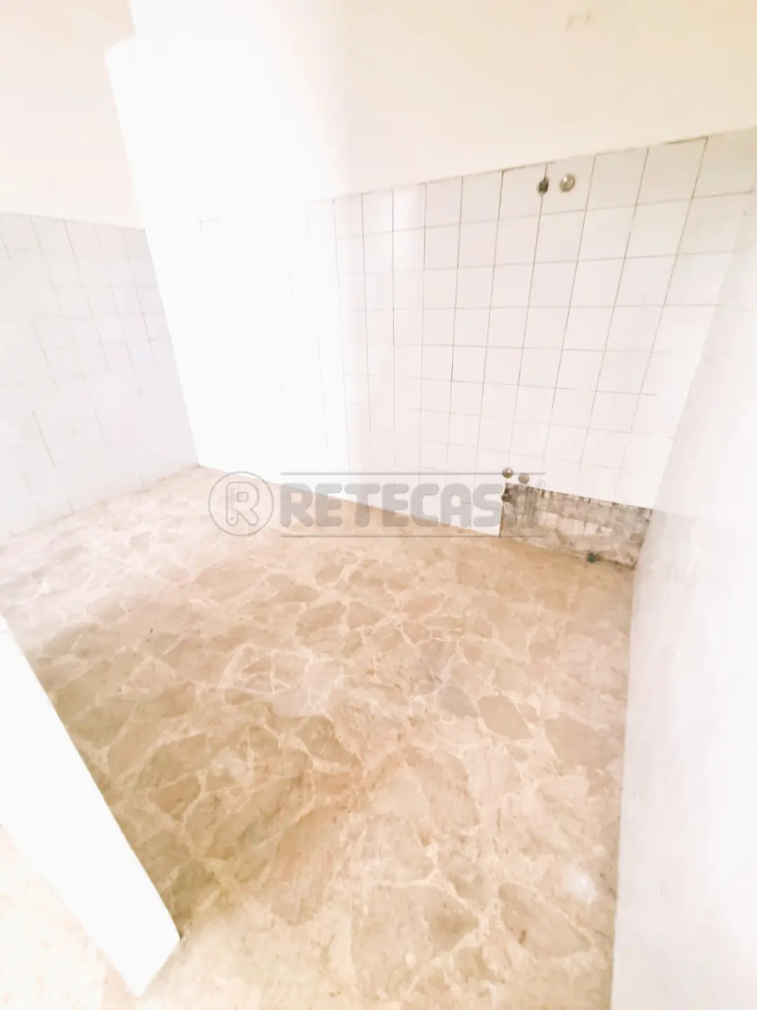 Immagine per Locale commerciale in vendita a Pescara via Conte Di Ruvo