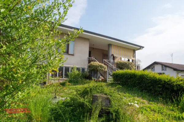 Villa via Rossini 5, San Damiano D'Asti