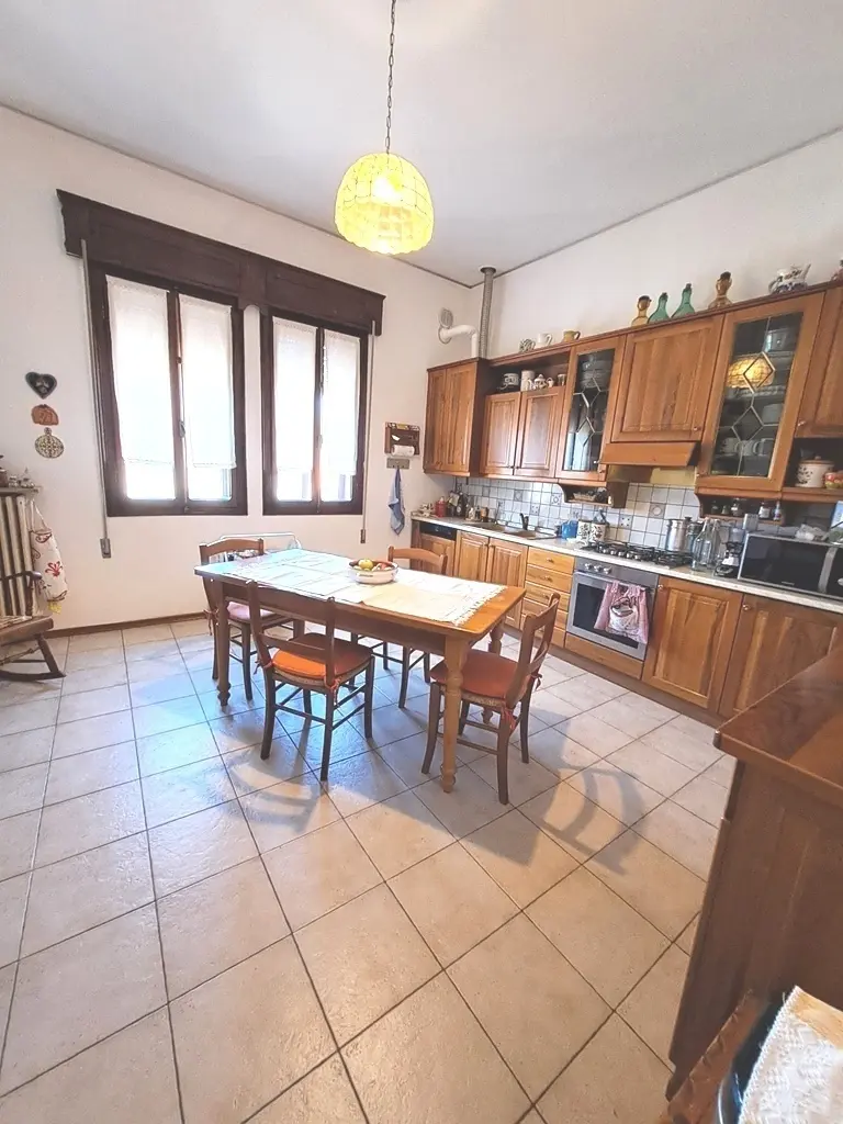 Immagine per Villa bifamiliare in vendita a Adria 1