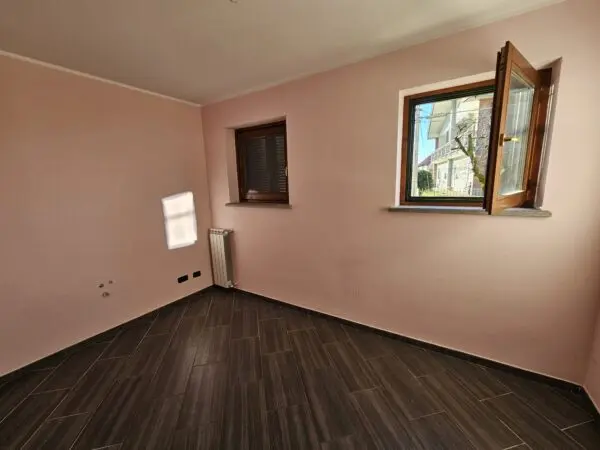 Villa A Schiera via Alfieri 53, San Gillio