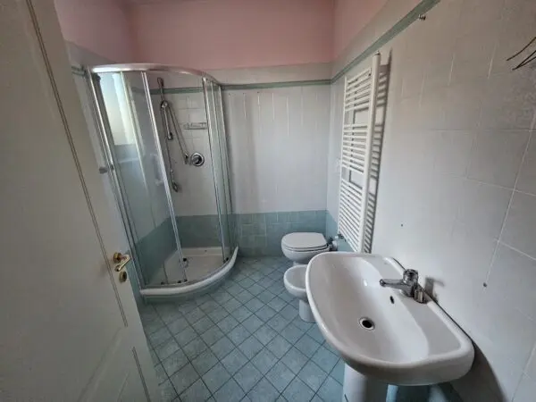 Villa A Schiera via Alfieri 53, San Gillio