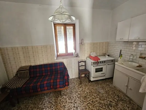 Casale via San Giuliano 8, Barbania