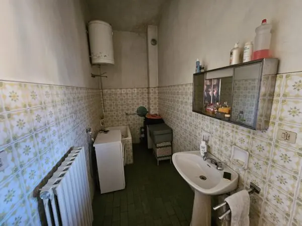 Casale via San Giuliano 8, Barbania