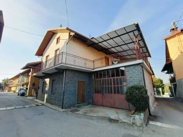 Terratetto 1, Front
