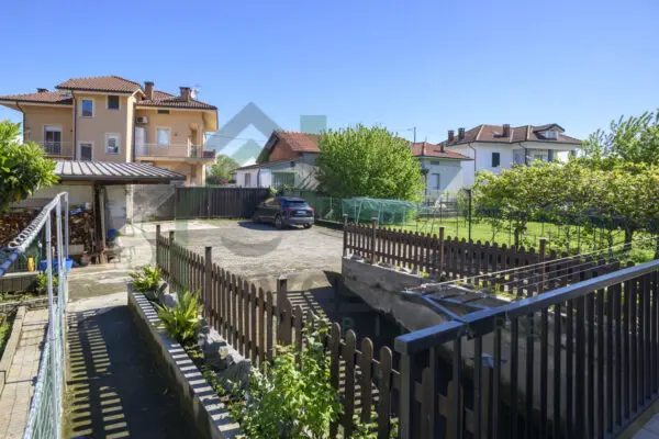 Villa Bifamiliare strada Barotto 2, Nole