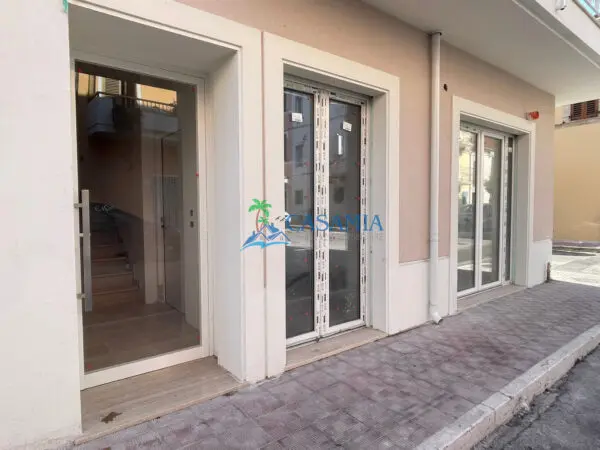 Bilocale via Fratelli Cairoli 80, Grottammare