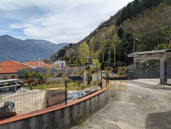 Quadrilocale via Casali Cuserina 5, Cannobio