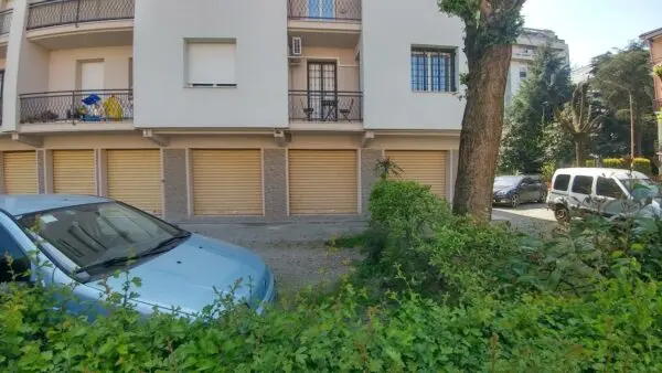 Commerciale via Spotorno 67, Morane, Modena