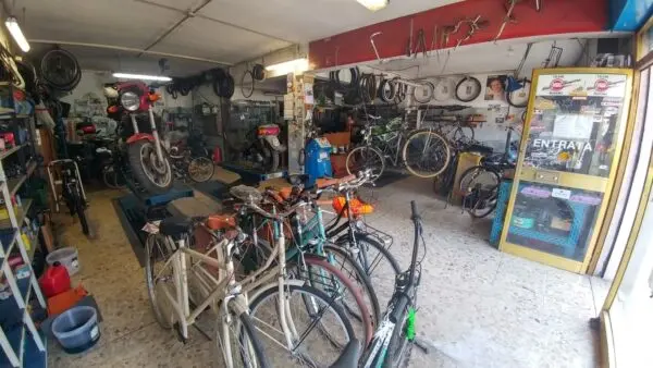 Commerciale via Spotorno 67, Morane, Modena