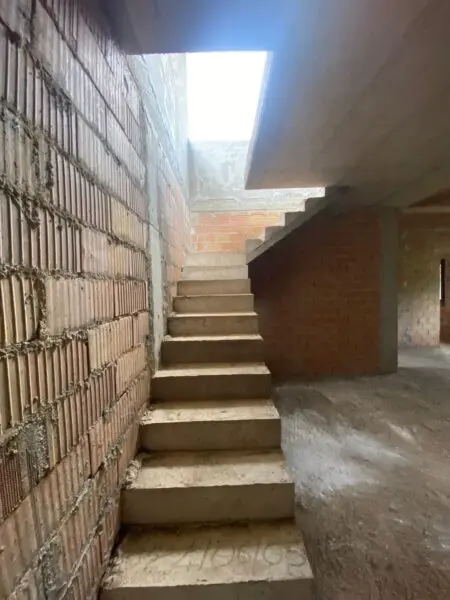 Villa via Frattuccia, Guardea