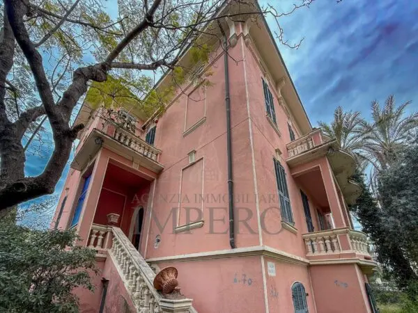 Villa piazza Giuseppe Mazzini 11, Bordighera