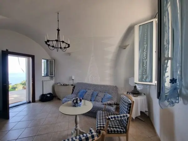 Villa corso Francia 108, Ventimiglia
