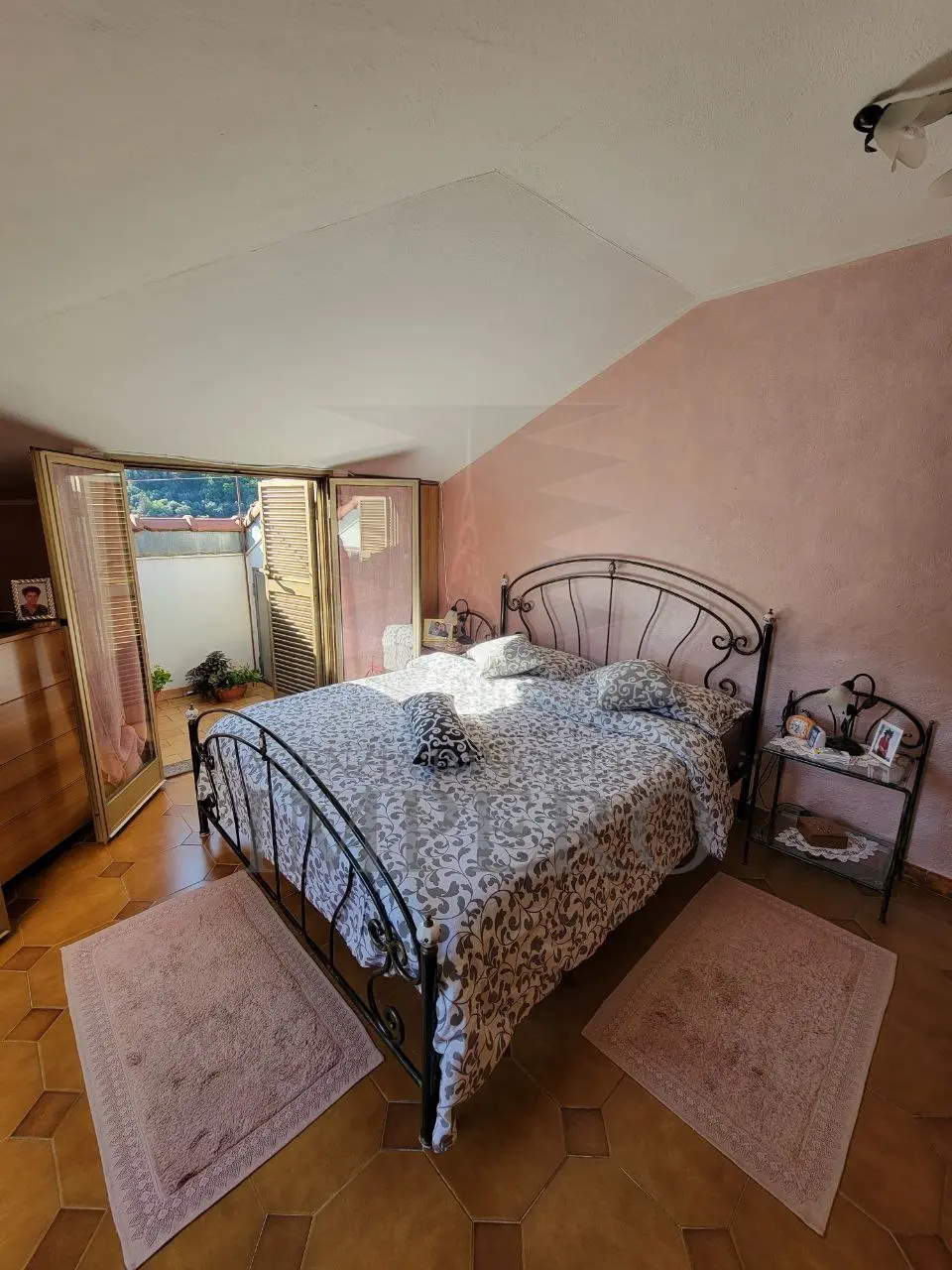 Immagine per Porzione di casa in vendita a Ventimiglia via Frazione Varase 31