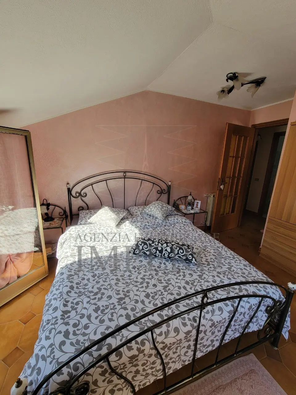 Immagine per Porzione di casa in vendita a Ventimiglia via Frazione Varase 31