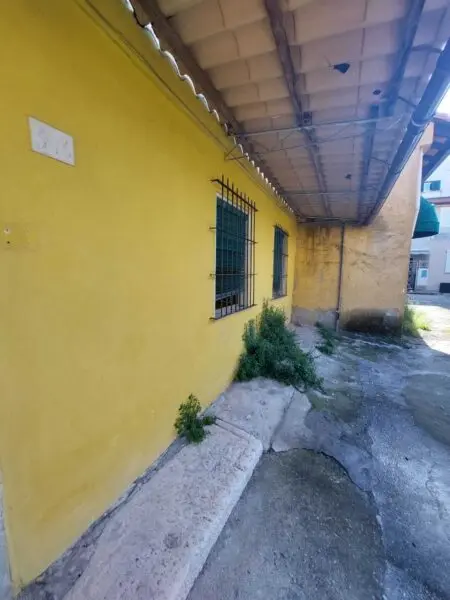 Terratetto piazza Gino Menconi 12, Carrara
