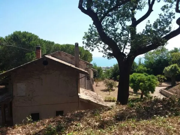 Villa Trifamiliare via Vascello, Tortoreto