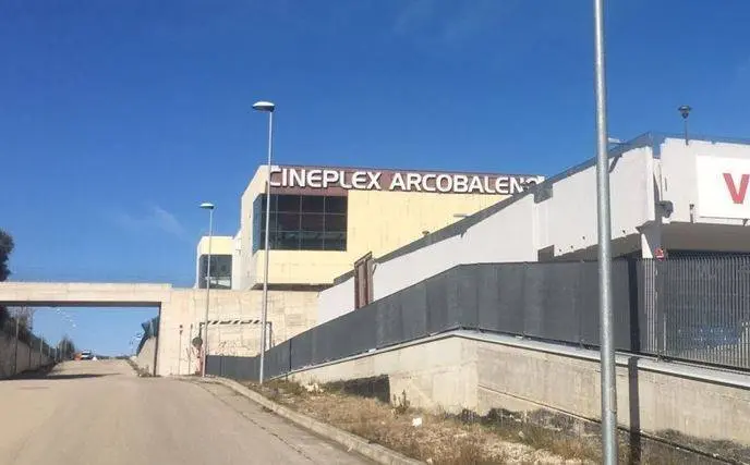 Immagine per Palazzo - Stabile in vendita a Colonnella via Contrada Vibrata