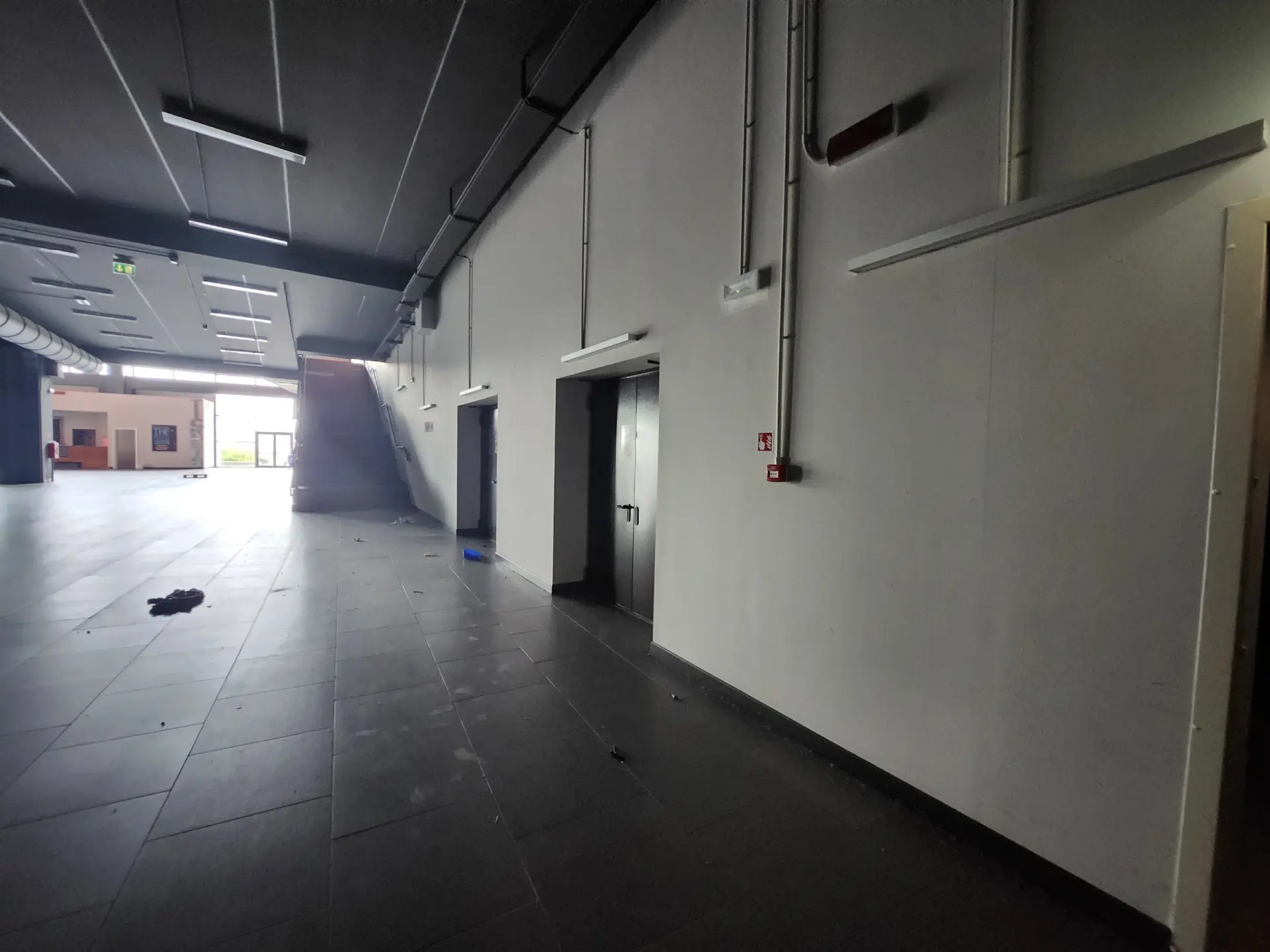Immagine per Palazzo - Stabile in vendita a Colonnella via Contrada Vibrata