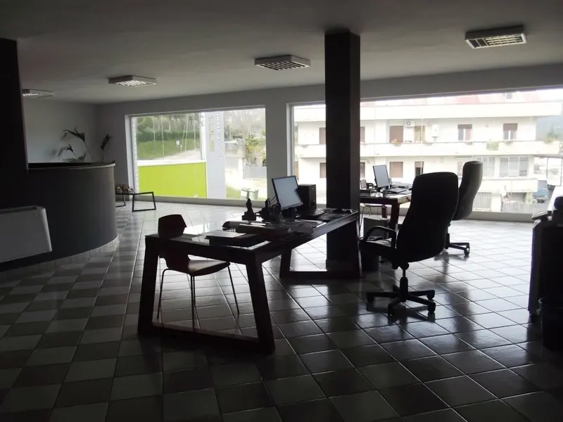 Immagine per Capannone in vendita a Acquaviva Picena via E Fermi 16