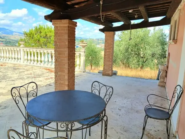 Villa Trifamiliare via Sp 1b, Ancarano