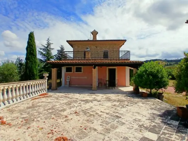 Villa Trifamiliare via Sp 1b, Ancarano