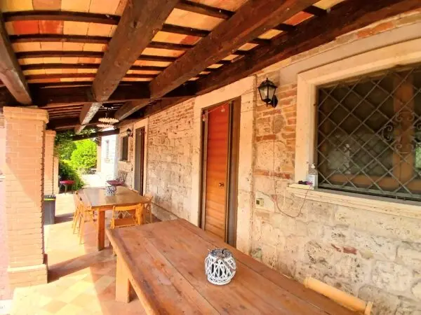 Villa Trifamiliare via Sp 1b, Ancarano